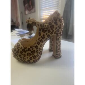 Maiernisi platform cheetah peep toe high heels women’s size 8.5